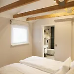 Ostkueste - Groth Design Daire