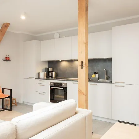 Ostkueste - Groth Design *