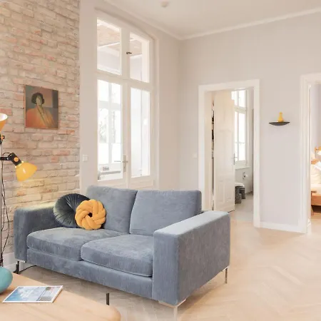 Ostkueste - Groth Design *