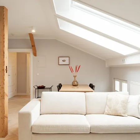 Ostkueste - Groth Design *